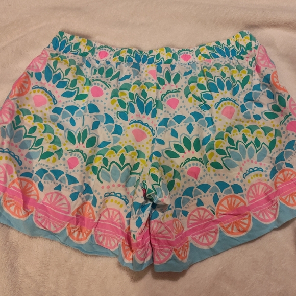 Like-New LILLY PULITZER 100% RAYON SHORTS Sz XXS - Picture 4 of 12